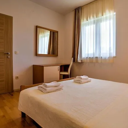 Wonderful With Sea View And Shared Pool