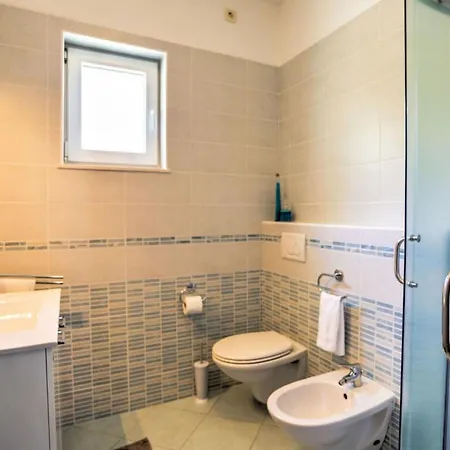 Wonderful With Sea View And Shared Pool Apartment Brsec