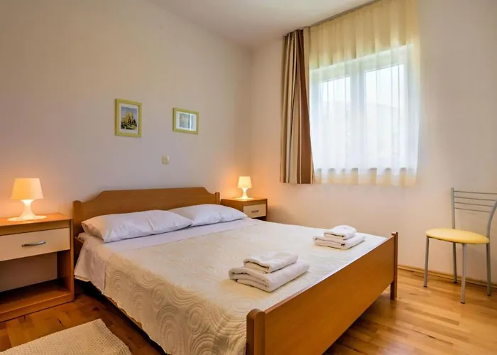 Wonderful With Sea View And Shared Pool Διαμέρισμα Brseč