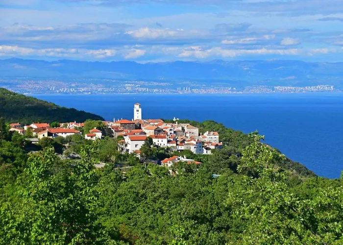 Διαμέρισμα Wonderful With Sea View And Shared Pool Brseč